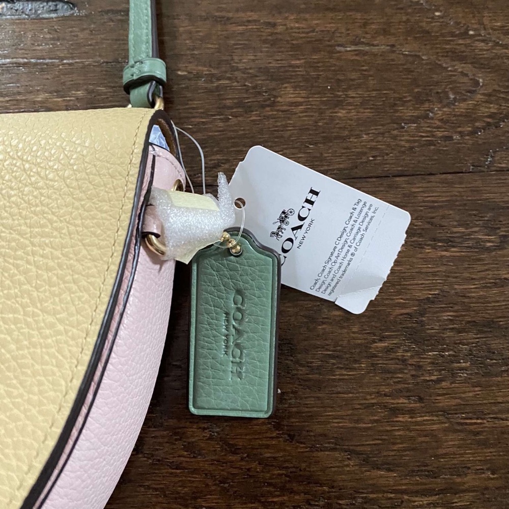 Coach Crossbody In Colorblock Vanilla Cream Multi - Picture 13 of 16